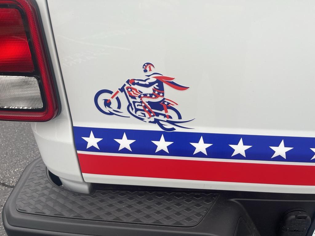 new 2025 Jeep Gladiator car, priced at $46,265