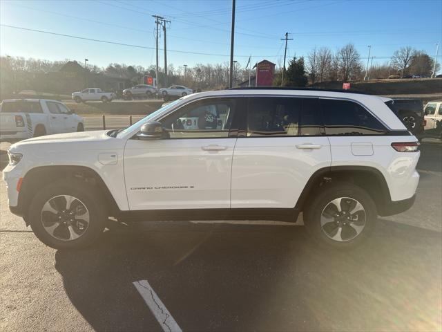 new 2024 Jeep Grand Cherokee car, priced at $59,541