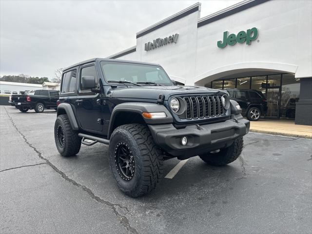 new 2025 Jeep Wrangler car, priced at $41,200