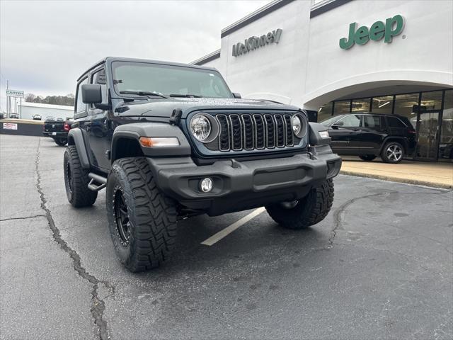 new 2025 Jeep Wrangler car, priced at $41,200