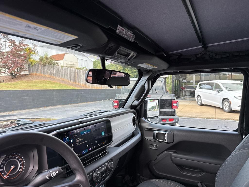 new 2026 Jeep Wrangler car, priced at $38,470