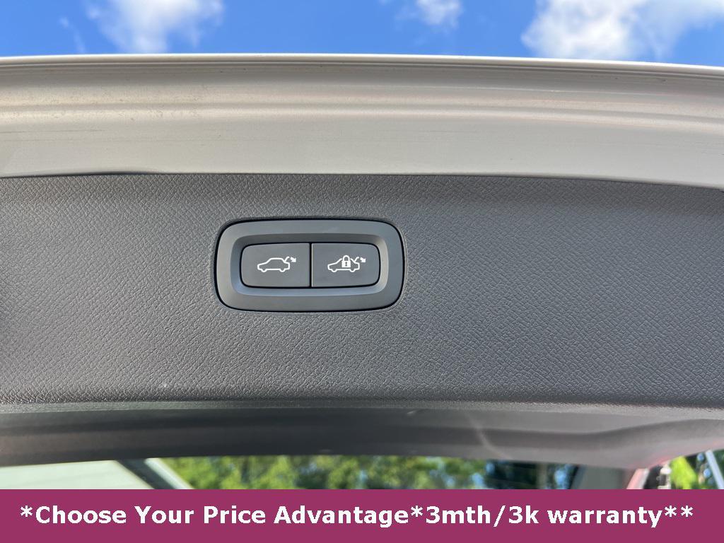 used 2021 Volvo XC90 car, priced at $37,450