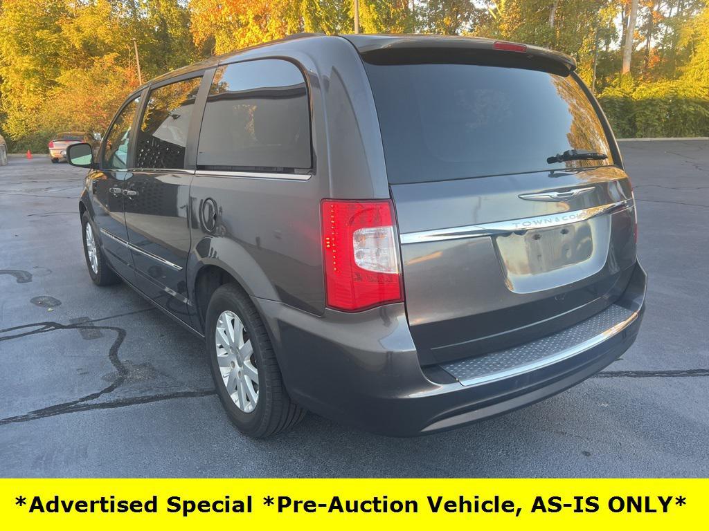 used 2015 Chrysler Town & Country car, priced at $7,000