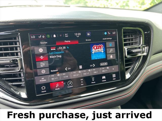used 2023 Dodge Durango car, priced at $30,425