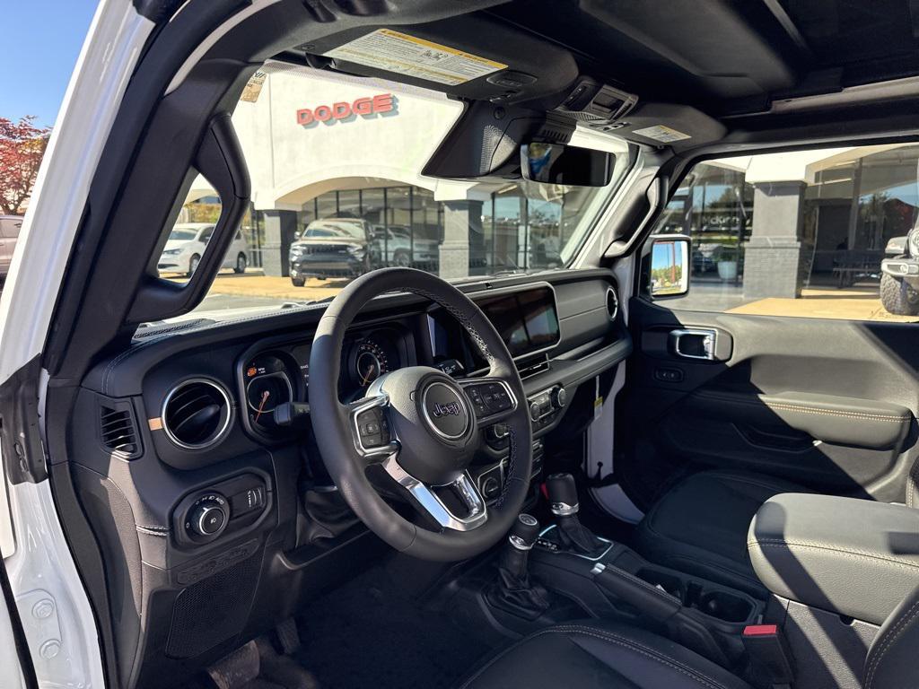 new 2026 Jeep Wrangler car, priced at $55,370