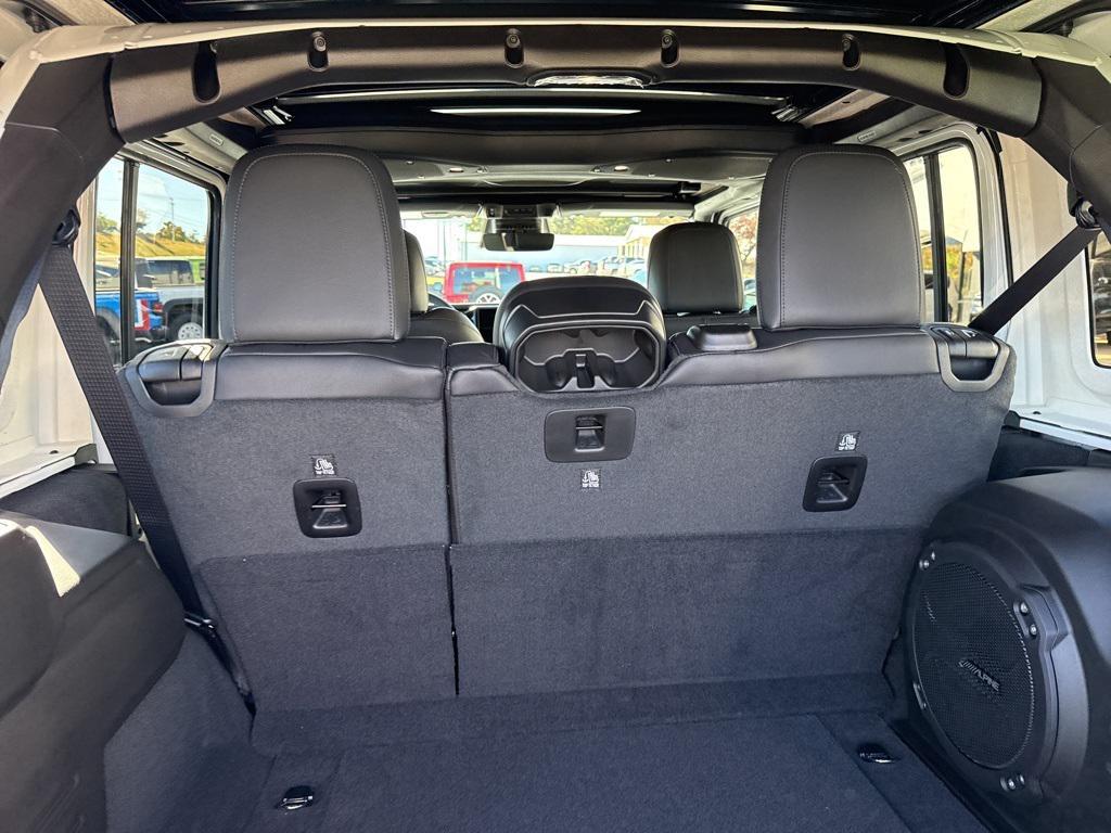 new 2026 Jeep Wrangler car, priced at $55,370