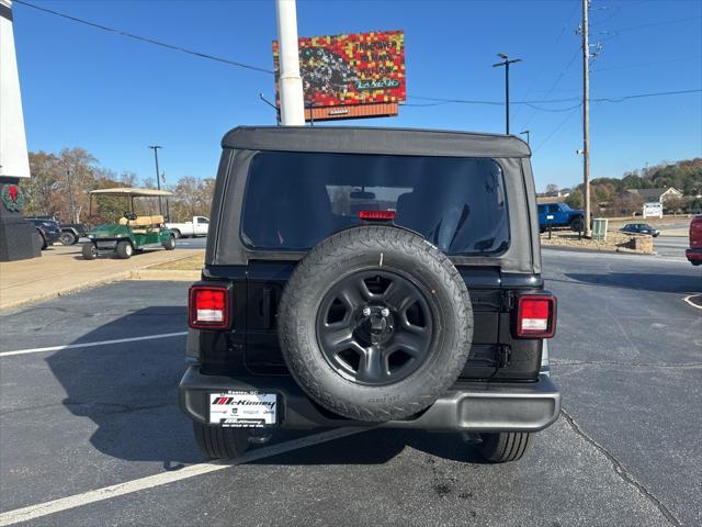 new 2025 Jeep Wrangler car, priced at $37,887