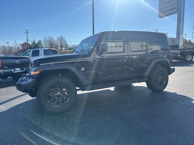 new 2025 Jeep Wrangler car, priced at $45,137