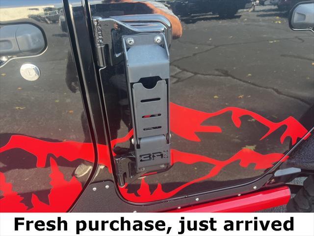 used 2019 Jeep Wrangler Unlimited car, priced at $38,990