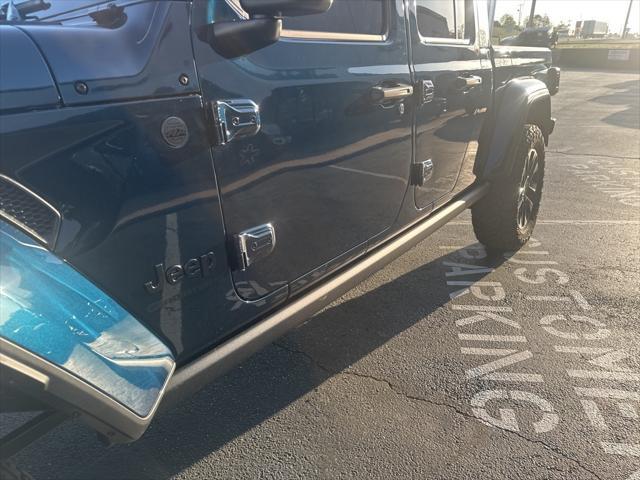 new 2025 Jeep Gladiator car, priced at $44,422