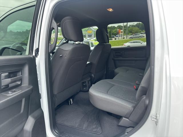 new 2025 Ram 3500 car, priced at $63,084