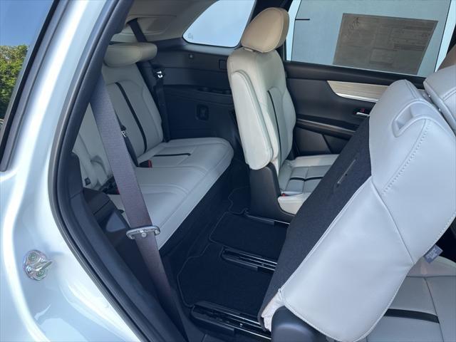 new 2025 Mazda CX-90 car, priced at $48,314