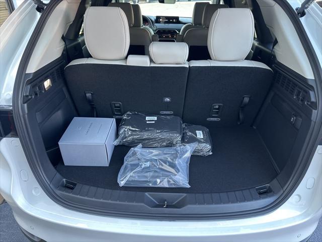new 2025 Mazda CX-90 car, priced at $48,314