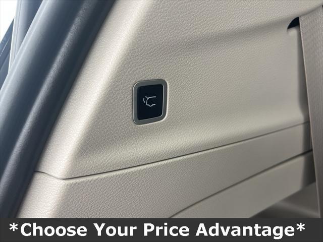 used 2023 Chrysler Pacifica car, priced at $29,725