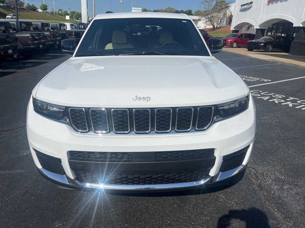 new 2025 Jeep Grand Cherokee L car, priced at $43,714