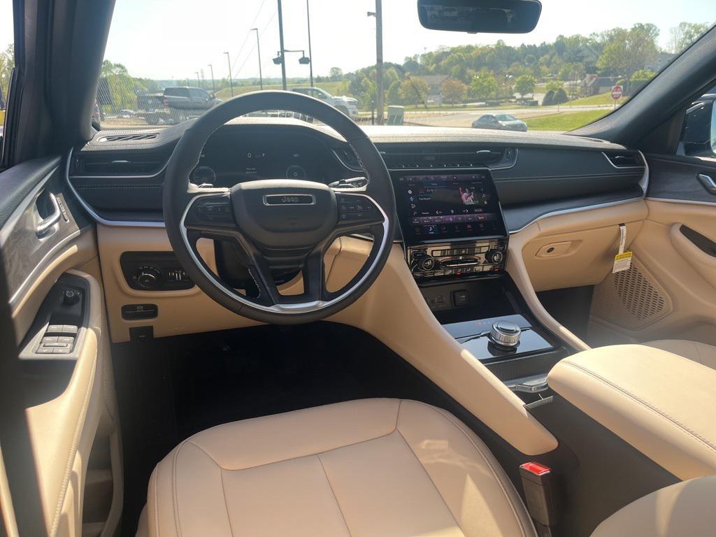 new 2025 Jeep Grand Cherokee L car, priced at $43,714