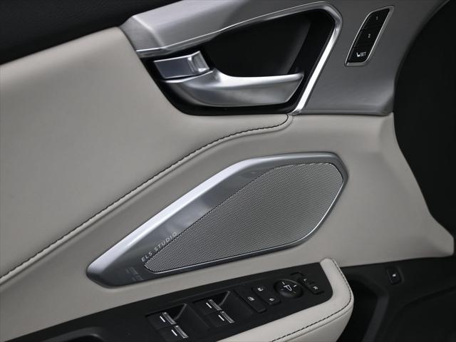 used 2025 Acura RDX car, priced at $44,000