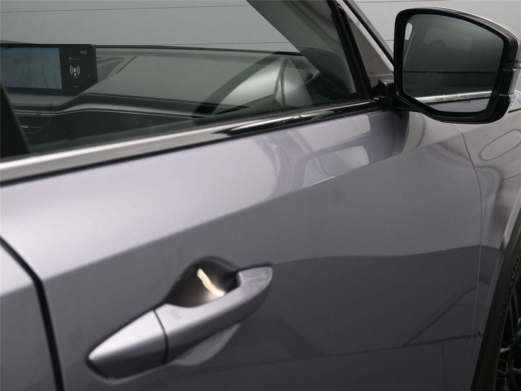 used 2024 Acura MDX car, priced at $44,800