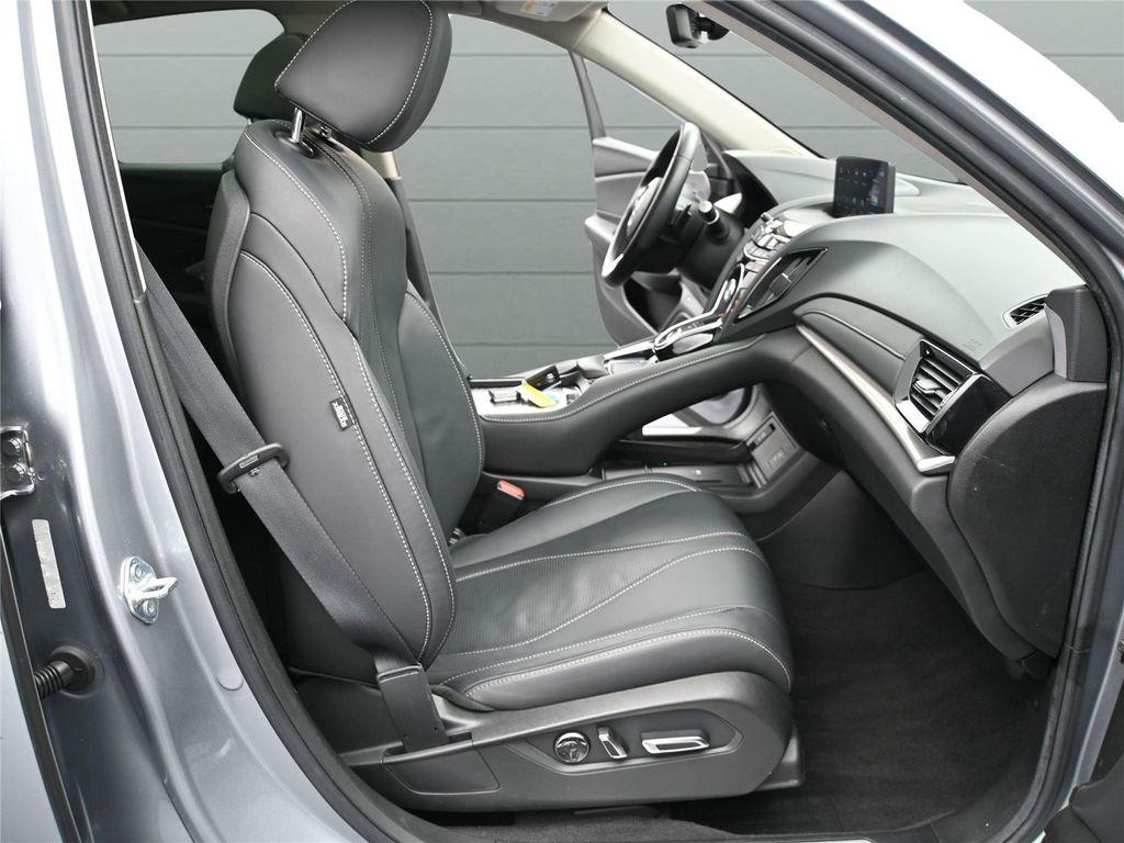 used 2024 Acura RDX car, priced at $37,500