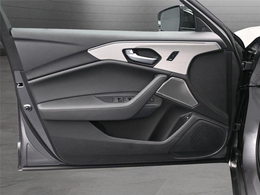 used 2025 Acura TLX car, priced at $34,000