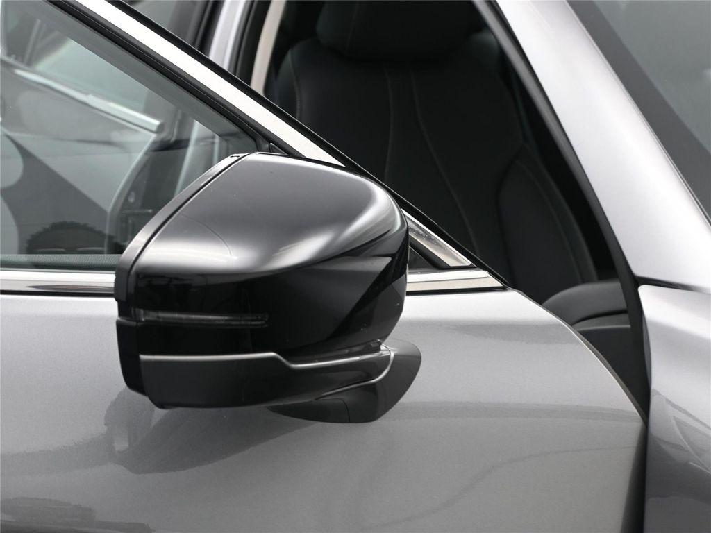 used 2025 Acura TLX car, priced at $34,000