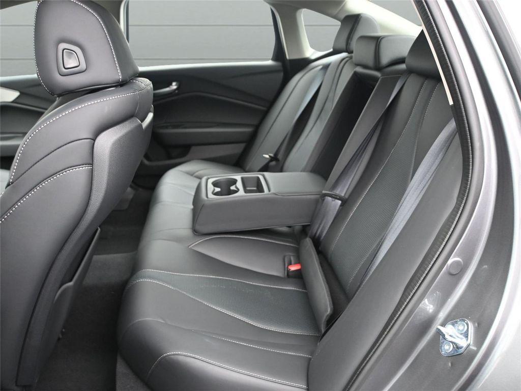 used 2025 Acura TLX car, priced at $34,000