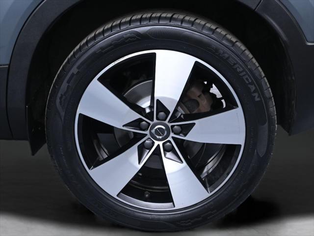 used 2019 Volvo XC40 car, priced at $22,800