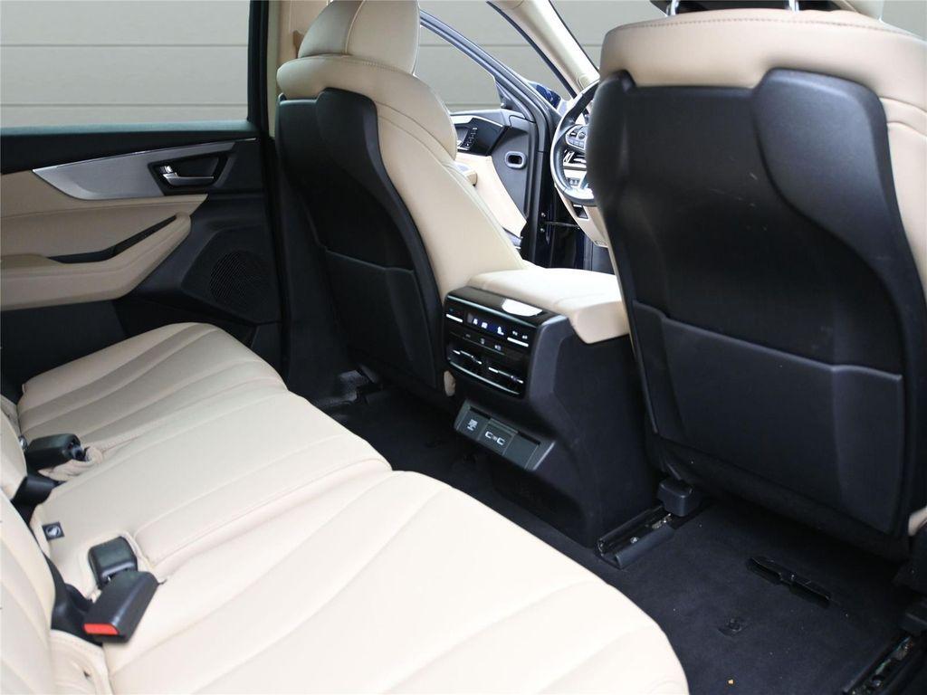 used 2024 Acura MDX car, priced at $38,650