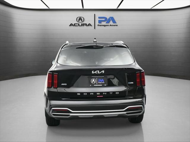 used 2022 Kia Sorento Plug-In Hybrid car, priced at $28,300