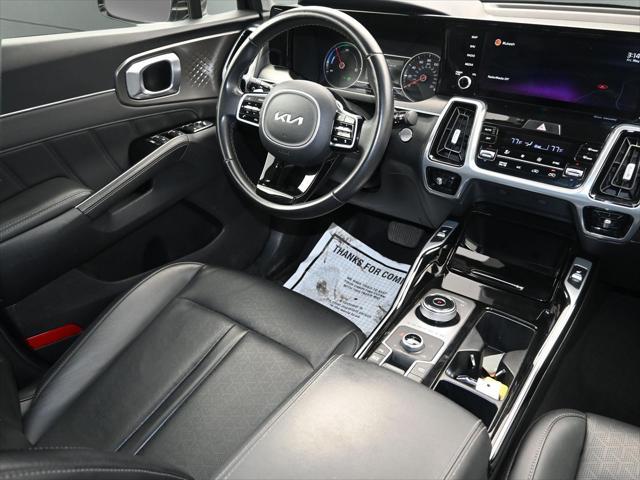 used 2022 Kia Sorento Plug-In Hybrid car, priced at $28,300