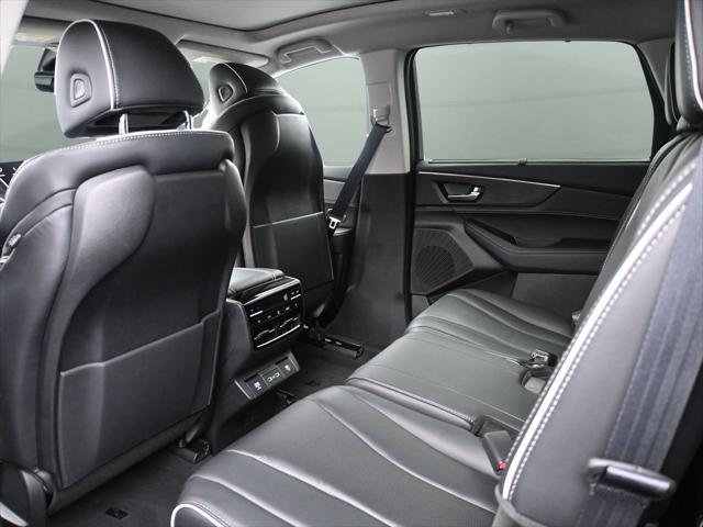 used 2022 Acura MDX car, priced at $42,700