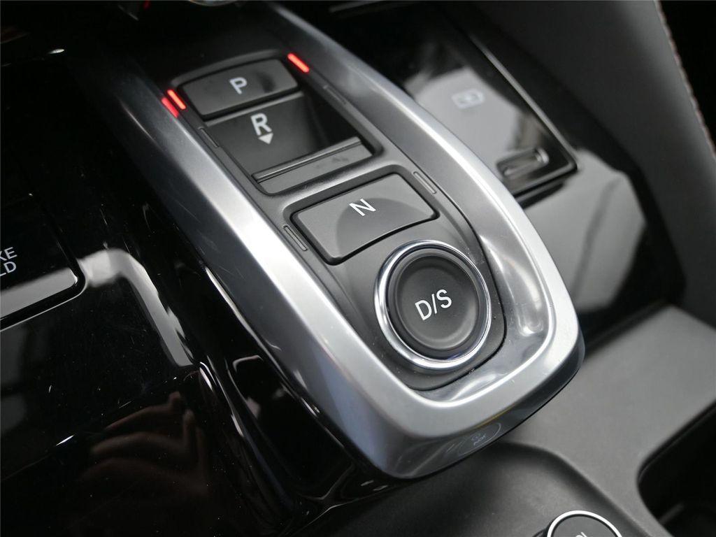used 2023 Acura MDX car, priced at $46,000