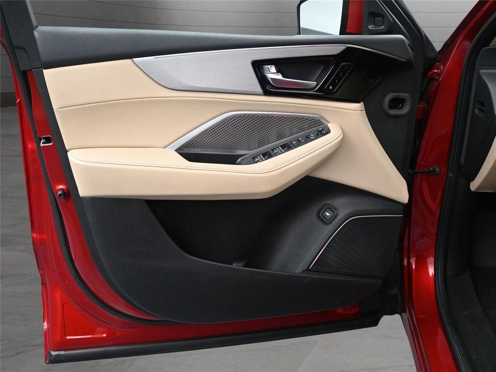 used 2022 Acura MDX car, priced at $39,000