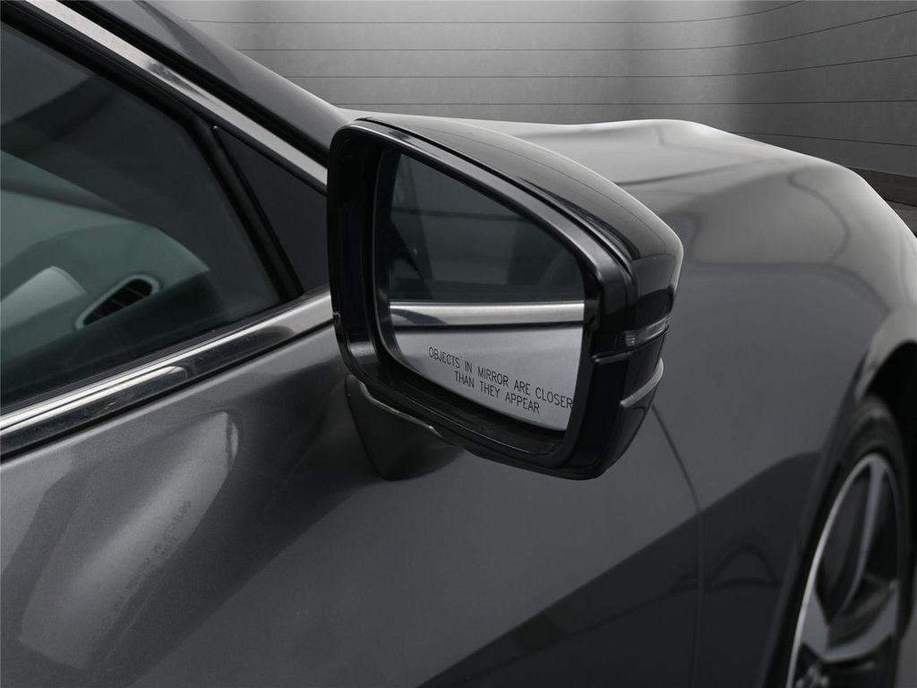 used 2025 Acura TLX car, priced at $35,000