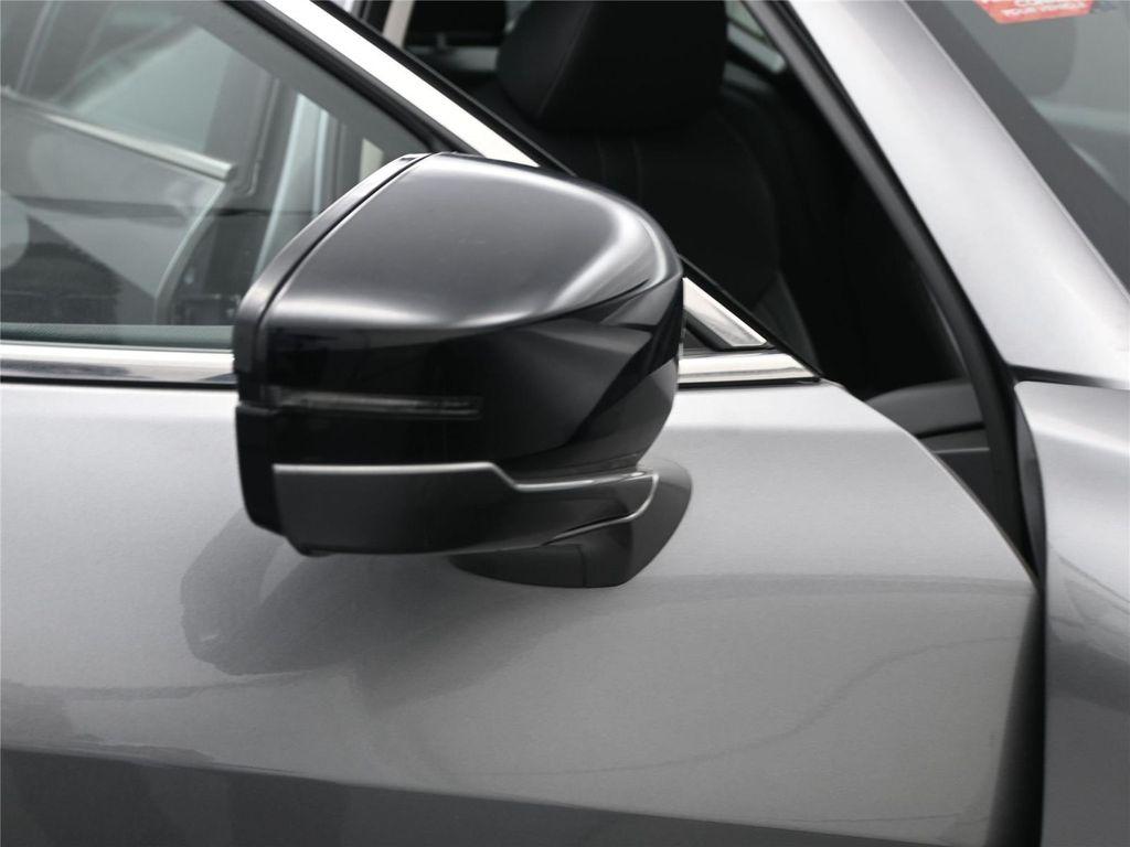 used 2025 Acura TLX car, priced at $35,000