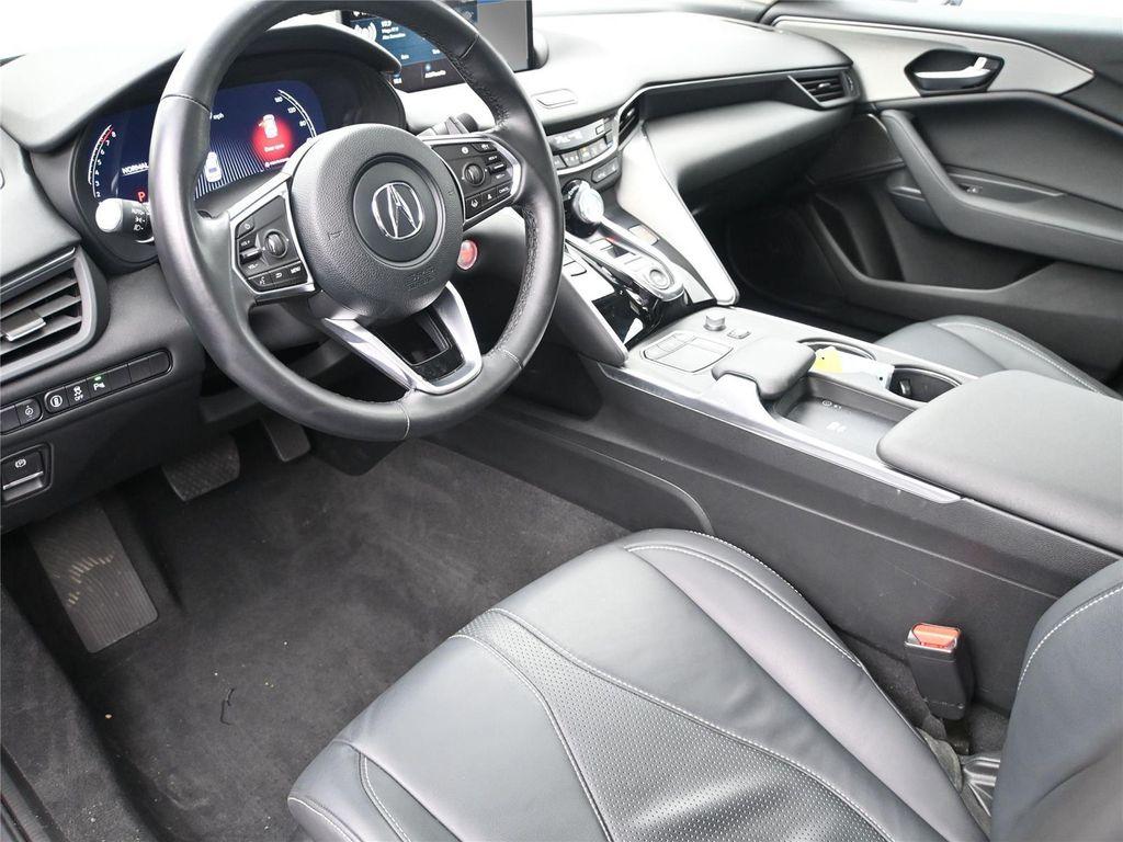 used 2025 Acura TLX car, priced at $35,000