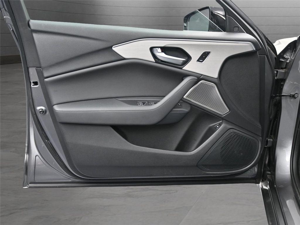 used 2025 Acura TLX car, priced at $35,000