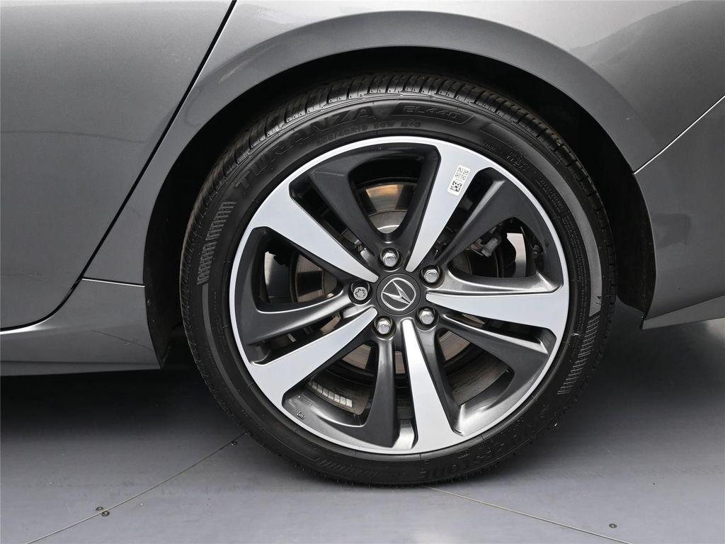 used 2025 Acura TLX car, priced at $35,000