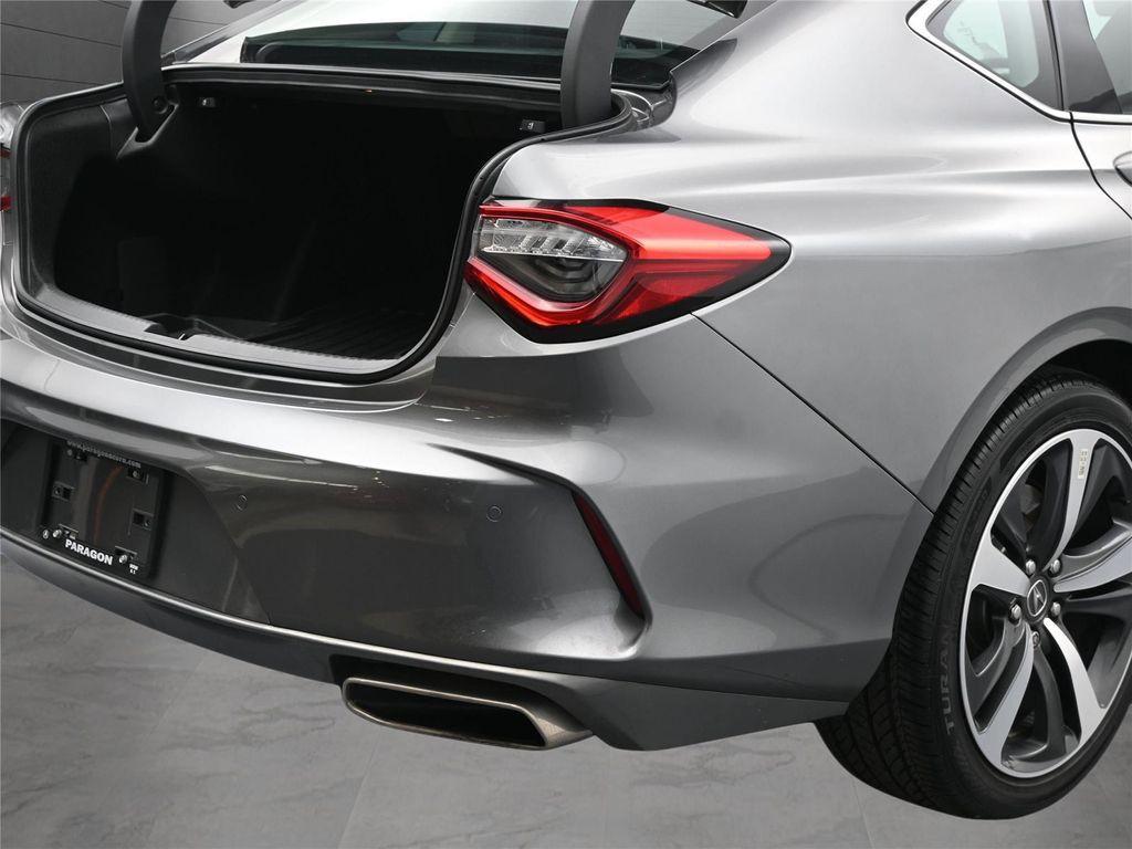 used 2025 Acura TLX car, priced at $35,000