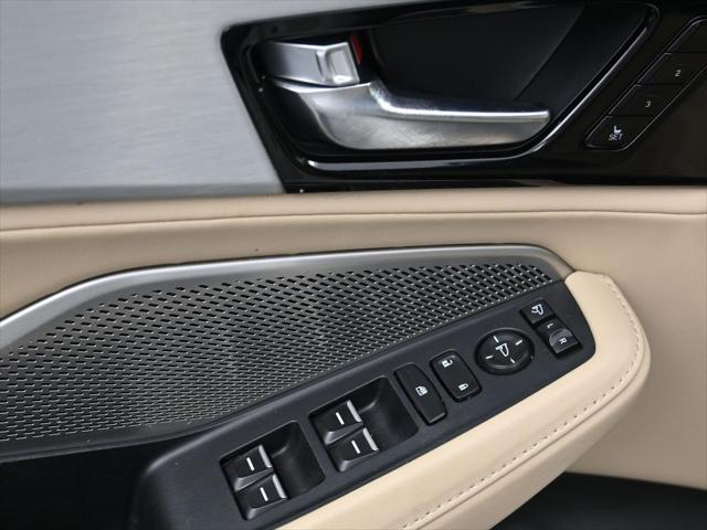 used 2024 Acura MDX car, priced at $48,300