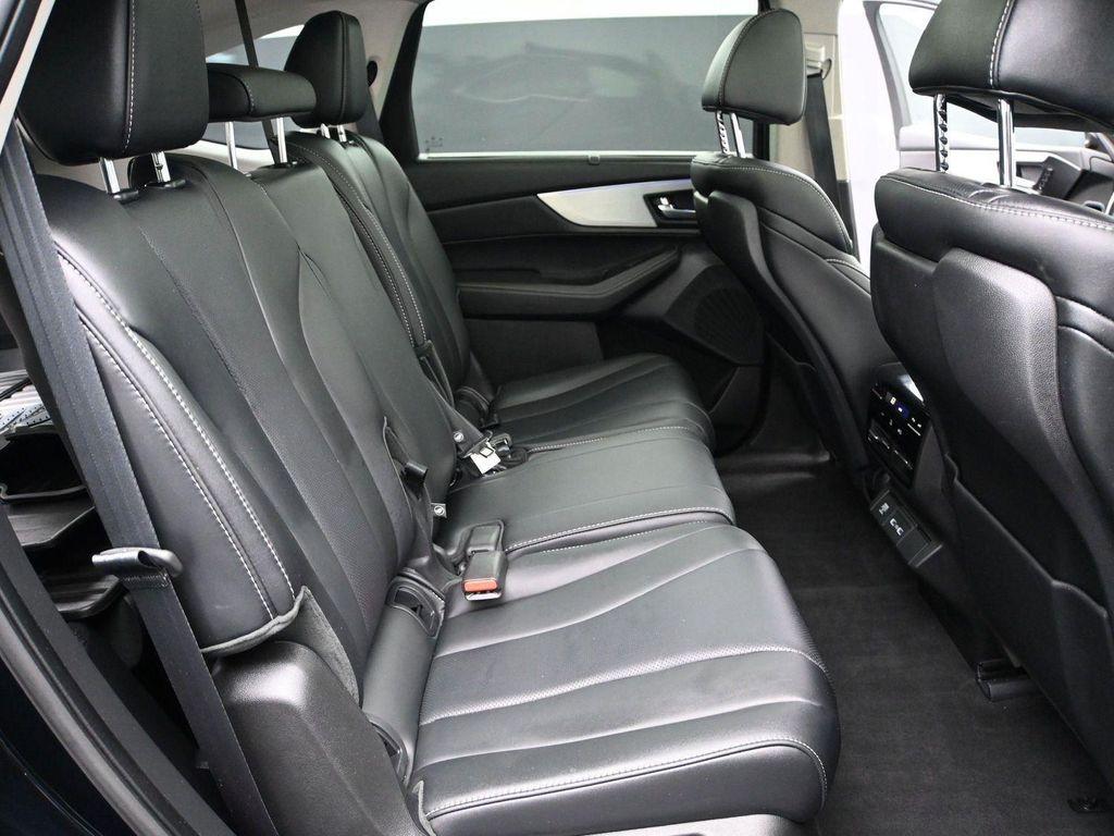 used 2024 Acura MDX car, priced at $47,500