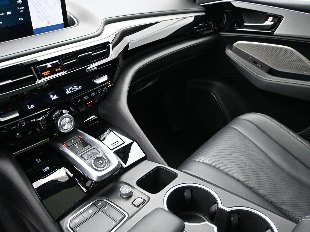 used 2024 Acura MDX car, priced at $47,500