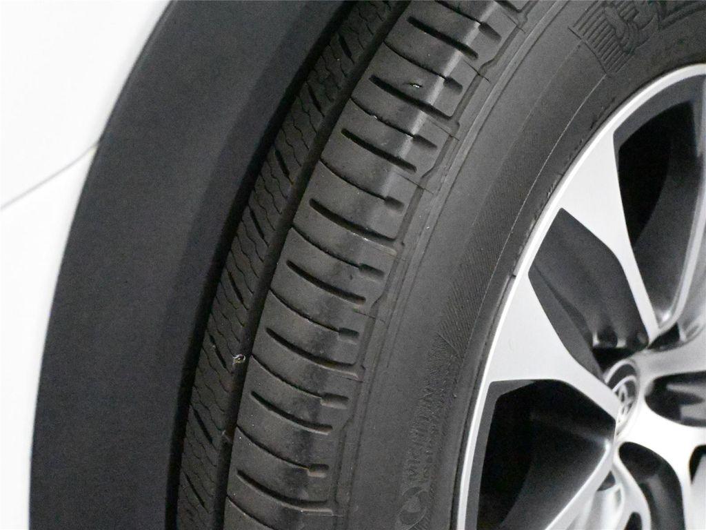 used 2022 Toyota Highlander car, priced at $31,750