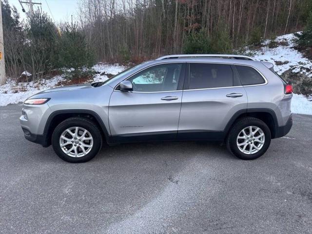 used 2017 Jeep Cherokee car, priced at $11,995