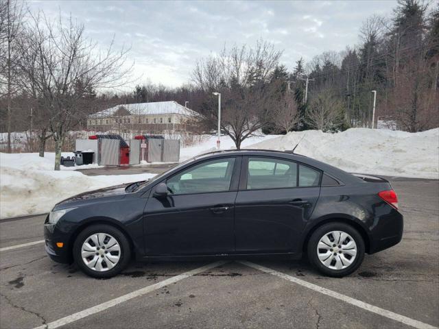 used 2013 Chevrolet Cruze car, priced at $6,995