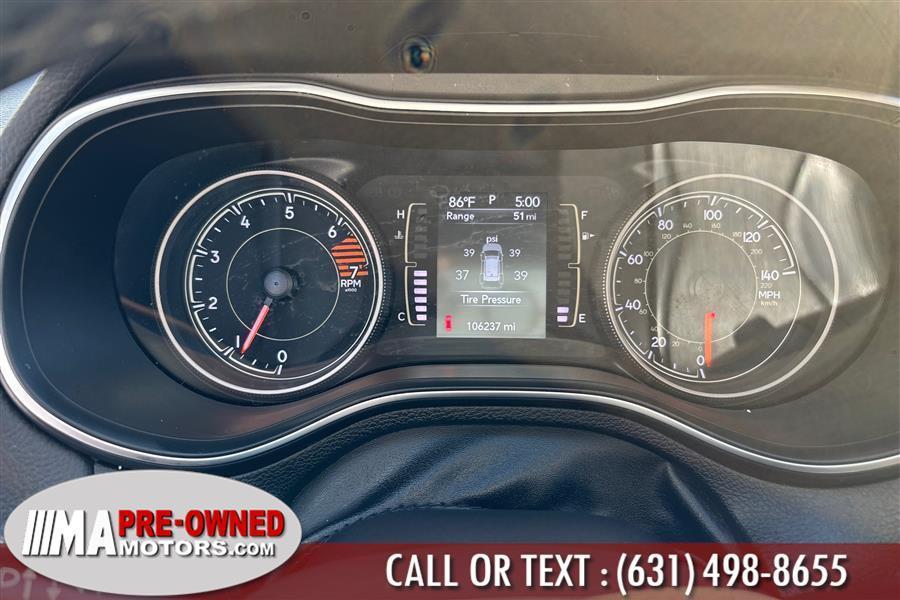 used 2019 Jeep Cherokee car, priced at $11,495