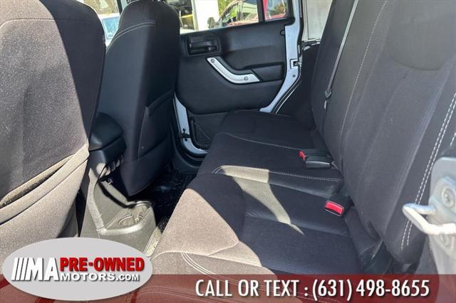 used 2013 Jeep Wrangler Unlimited car, priced at $13,495