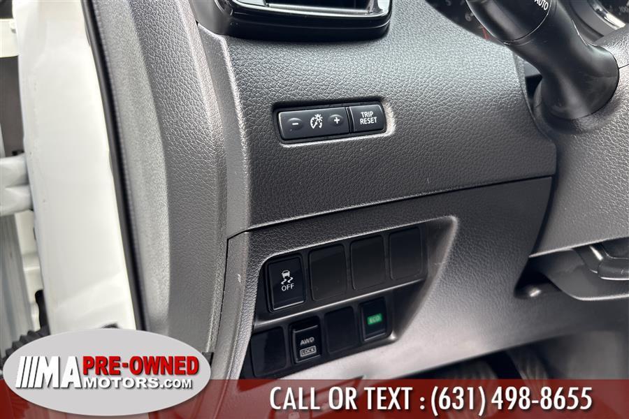 used 2017 Nissan Rogue Sport car, priced at $11,495