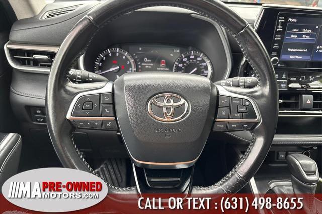 used 2021 Toyota Highlander car, priced at $31,995