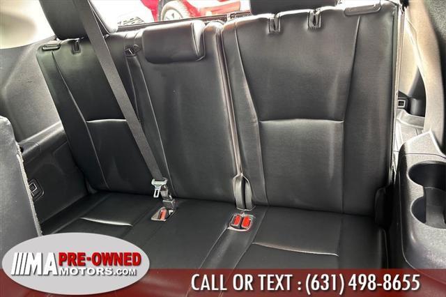 used 2021 Toyota Highlander car, priced at $31,995